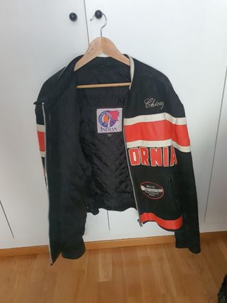Chaqueta motera