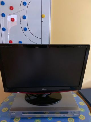 TV LG Full HD 20”