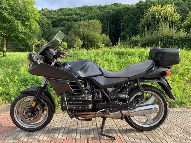 Asientos originales BMW K100 ( tengo 6 uds ). 