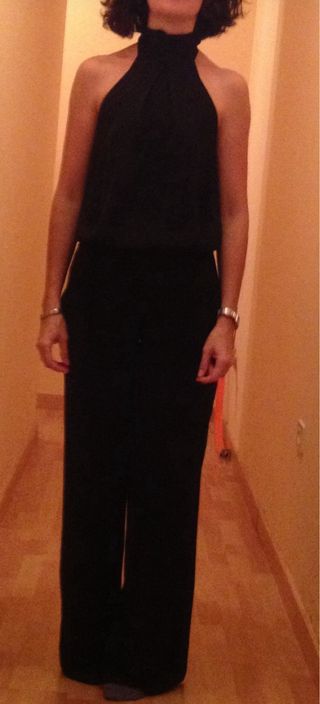 Mono negro espalda vista ideal fiestas