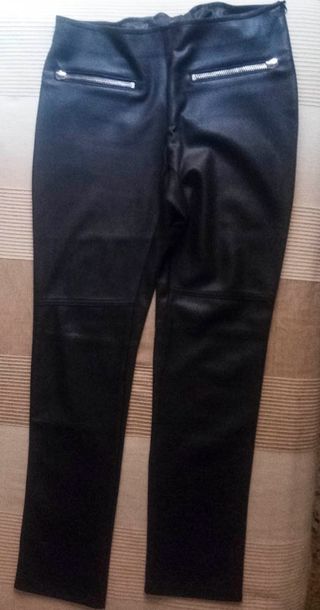 PANTALONES Color NEGRO VARIADOS