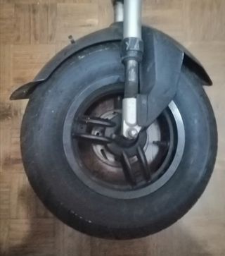 Rueda delantera, Piaggio Ludix 50 c.c.