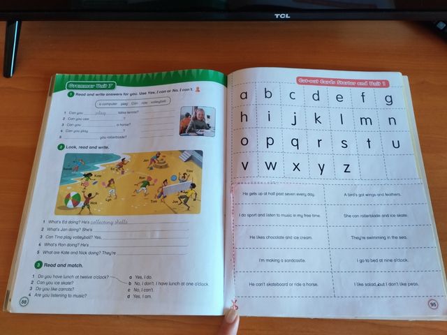 New Tiger Activity Book libro de texto