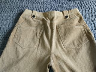 Pantalón de pana de Roberto Verino