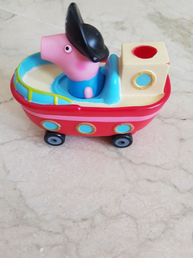 barco pepa pig (George)