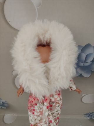 Abrigo Nuevo para Barbie /Dioramas etc