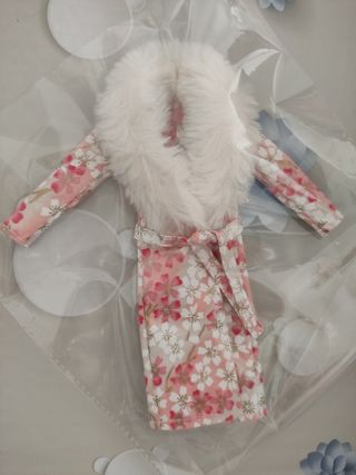 Abrigo Nuevo para Barbie /Dioramas etc