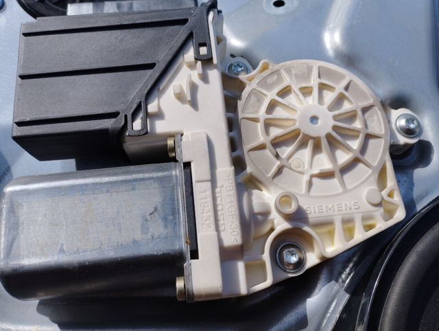 Elevalunas Ibiza 6 L