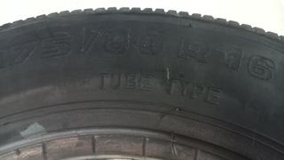 175/80R16 M+S 88 Q  neumático original Lada Niva