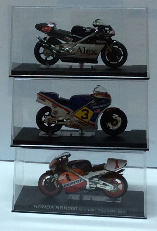 HONDA NS 500 y NSR 500.   Escala 1/24 Set 3 pcs