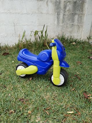 Moto feber correpasillos