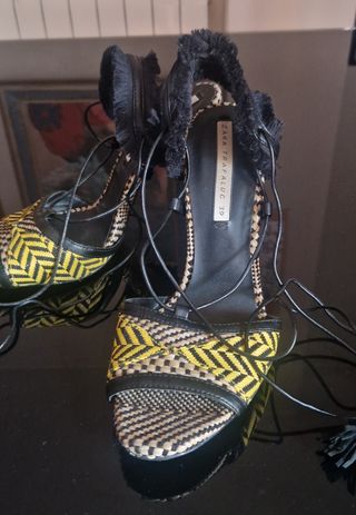 Sandalias Étnicas Zara 39