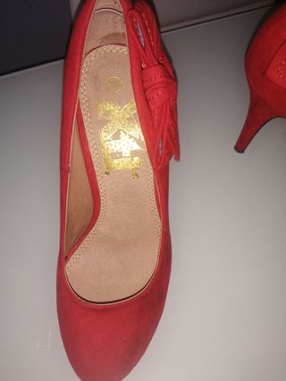 Zapato rojo 36 mujer marca XTi nuevos un solo uso