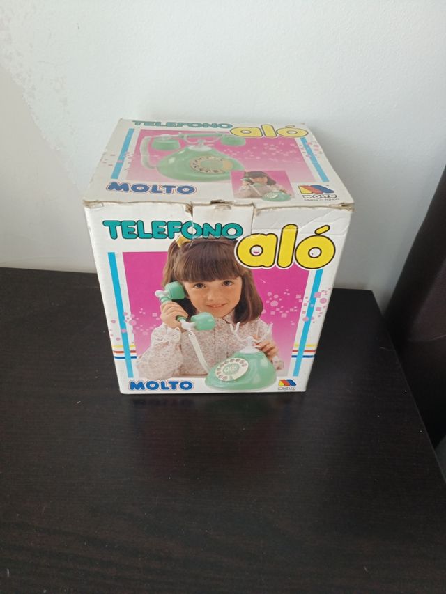 Vecchio telefono Alo