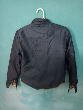 Vendo cazadora niño 7años tomy Hilfiger 