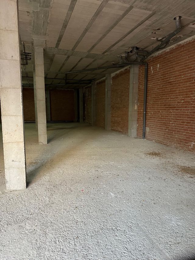 BAJO / TRASTERO PARA ALQUILAR