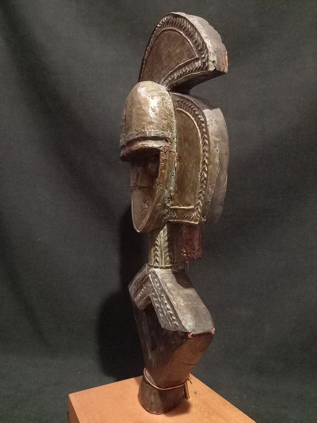 Antiguo relicario africano Kota Gabón