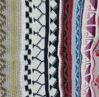 Manta raices nativas