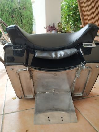 Baúl cofre moto custom