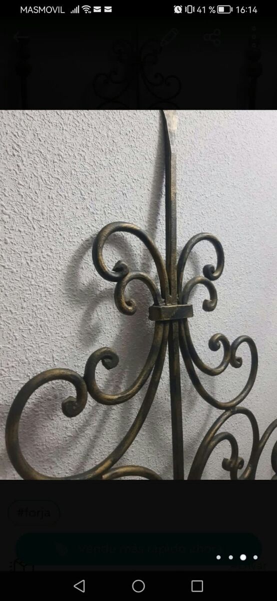 CABECERO DE HIERRO FORJADO .