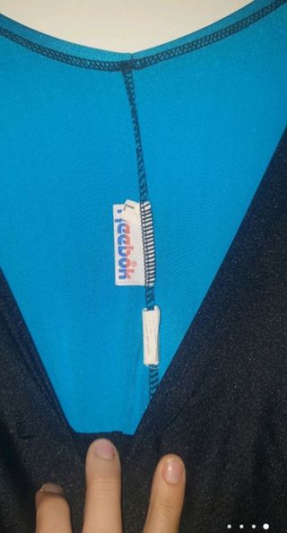 Mono deportivo reebok talla L
