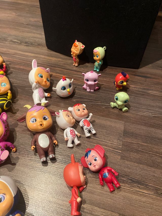 bebés llorones y complementos más bebé grande.