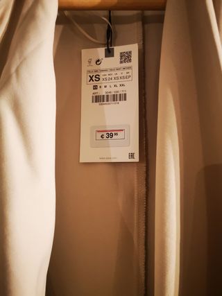 Chaqueta zara mujer.