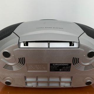 Radio Stereo GRUNDIG RR 300 CD