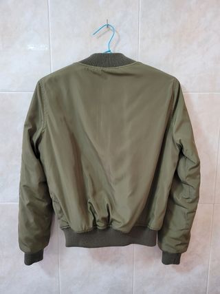 Chaqueta bomber verde