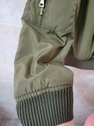 Chaqueta bomber verde