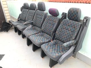 ASIENTOS FURGO MERCEDES (6) VITO // Están en Jerez