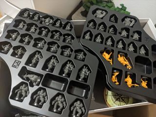 Badsung - Core Box + Fables + Tapete Neopreno