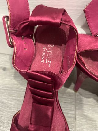 Sandalias fiesta de raso moradas