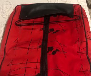 Bolsa de viaje con perchas incorporadas