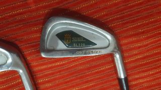 PALOS DE GOLF y CAJA TRANSPORTE PVC