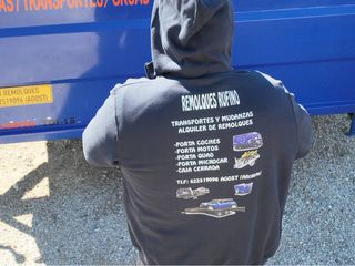 alquiler de remolques plataformas porta coches