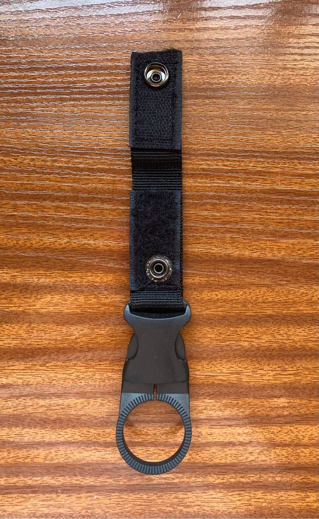 Mosquetón botella de agua