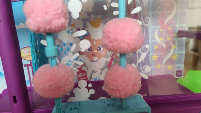 Casa de las bellies y pinki twin