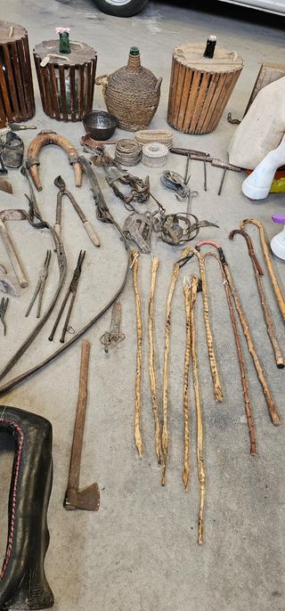 Antiguos aperos y herramientas
