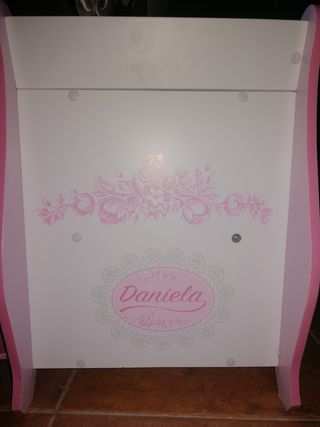 Armario-cambiador bebé juguete