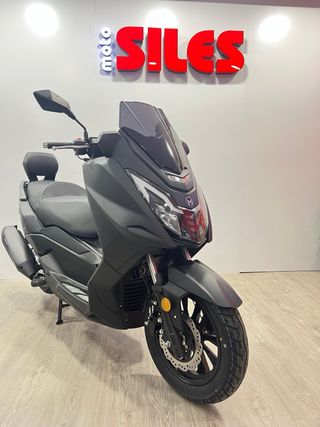 MITT GTS 125 2025  *Seguro gratis,5 años garantía*