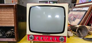 Antigua radio y televisión