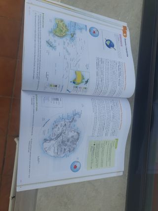Libro geografía i historia (Valenciano) cómo nuevo