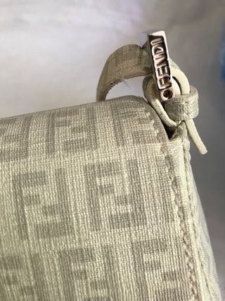 pchette Fendi originale