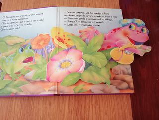 Rã-tástico livro Pop-up