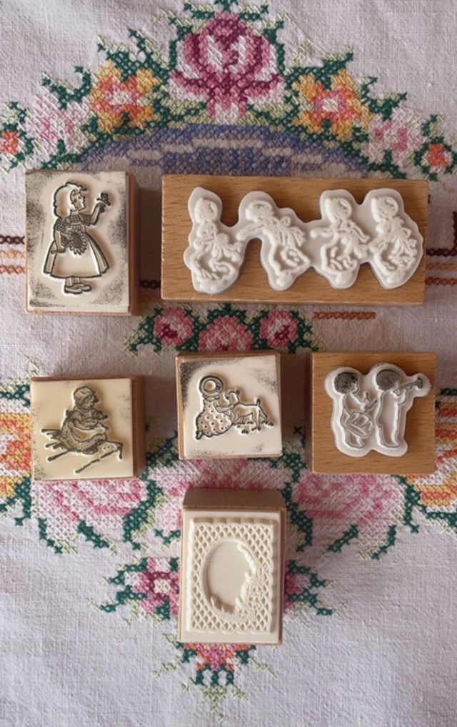 set sellos niñas vintage