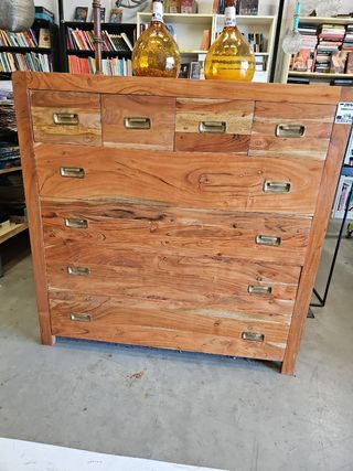 Cómoda de teca acacia