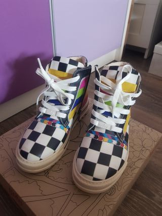 Botines marca "Goby" sin estrenar