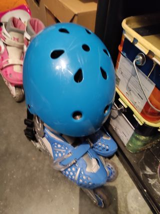 Patines + casco + protecciones