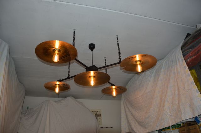 Lampadario artigianale piatti batteria